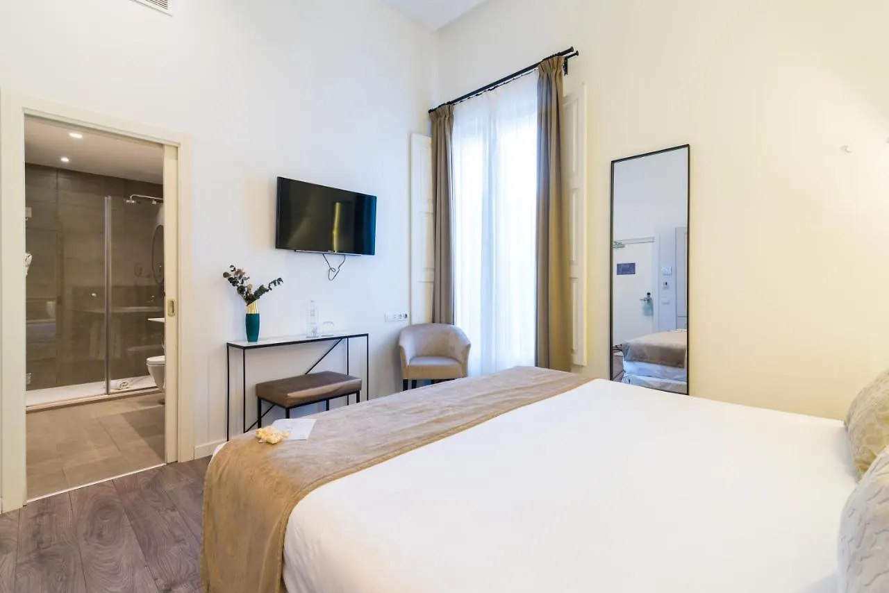 Icon Roseto Hotel Palma de Mallorca 4*,